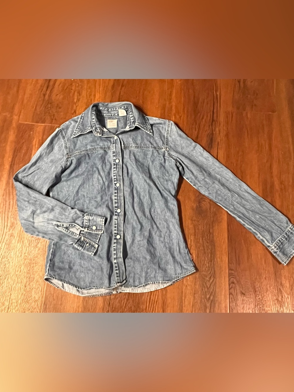 Vintage Levi's Dry Goods denim Western shirt Pearl Snaps Men’s Size Small